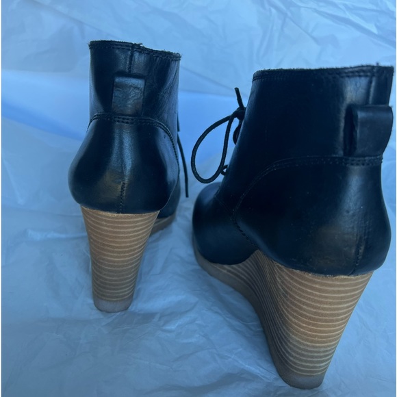 Lucky Brand Leather Boots - Picture 12 of 13